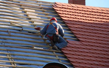 roof tiles Syresham, Northamptonshire